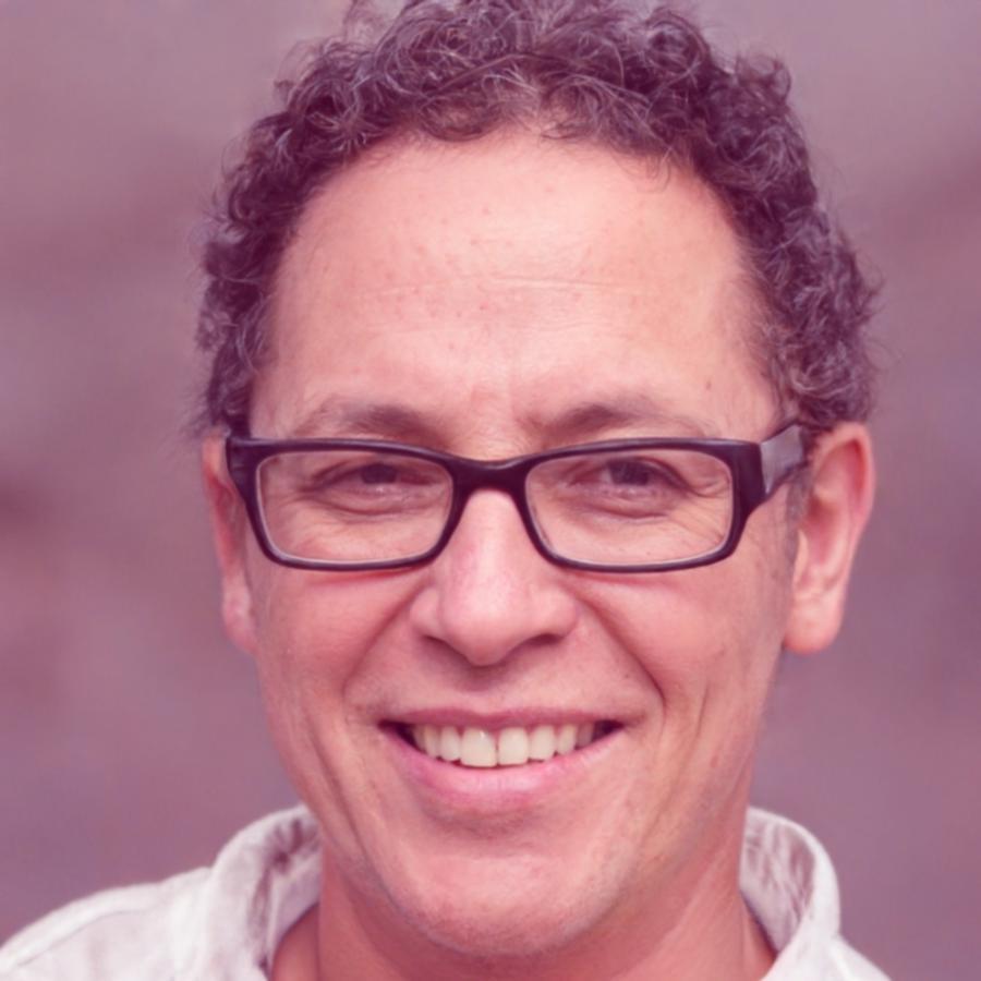 Portrait de Olivier Deschamps